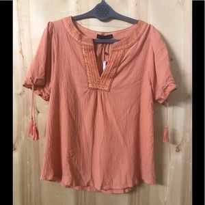 NWT Sanctuary Melon Orange Peasant Top Size Small